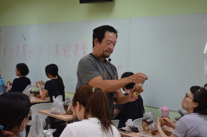 115.7.9(四)藝文競賽之【水苔植栽創意綠雕(森林小熊)】圖片