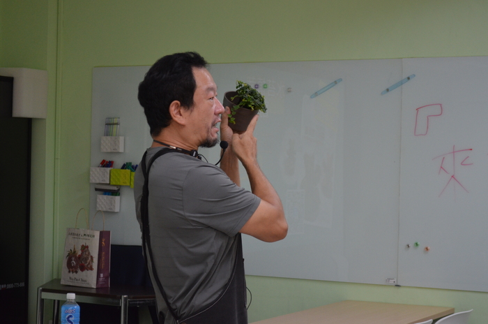 115.7.9(四)藝文競賽之【水苔植栽創意綠雕(森林小熊)】圖片
