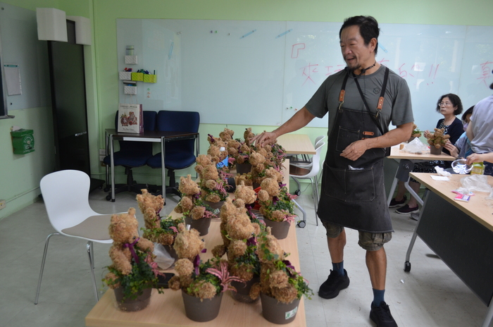 115.7.9(四)藝文競賽之【水苔植栽創意綠雕(森林小熊)】圖片